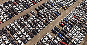 El costo de los autos sin vender en Los Girasoles está en los titulares (Ec